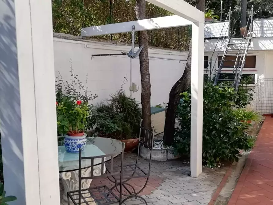 Immagine 5 di Villa in vendita  a San Vincenzo