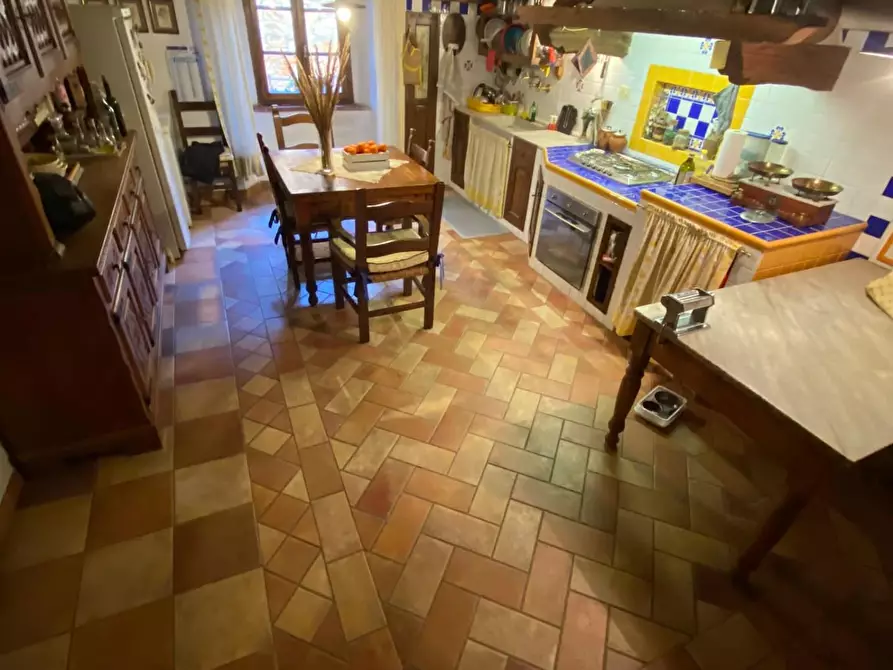 Immagine 9 di Appartamento in vendita  a Monteverdi Marittimo