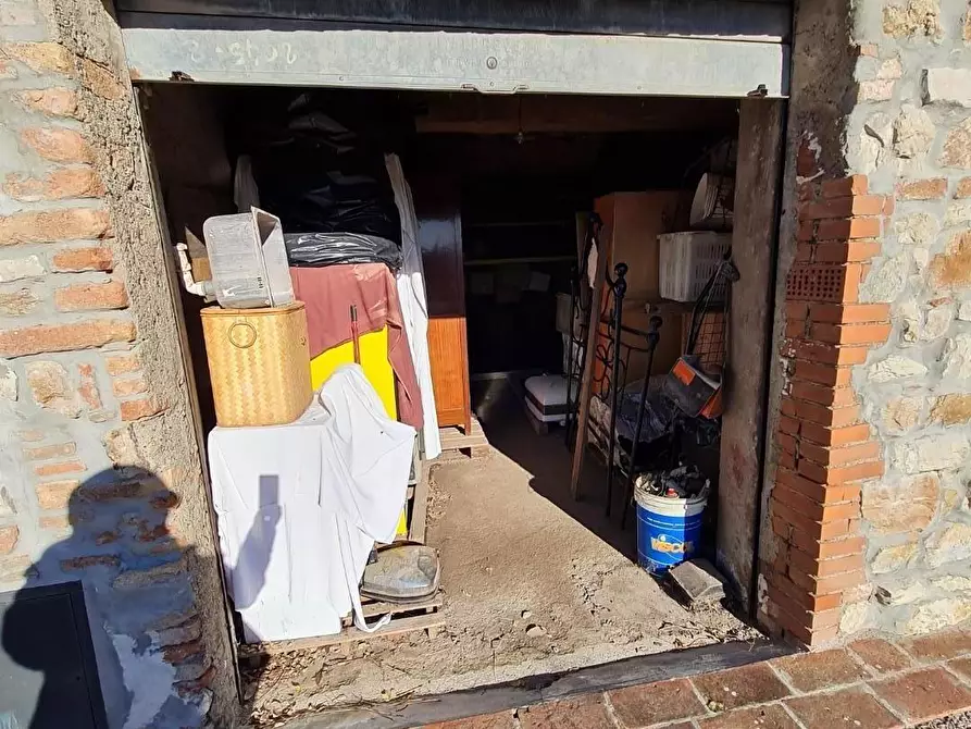 Immagine 26 di Appartamento in vendita  a Monteverdi Marittimo