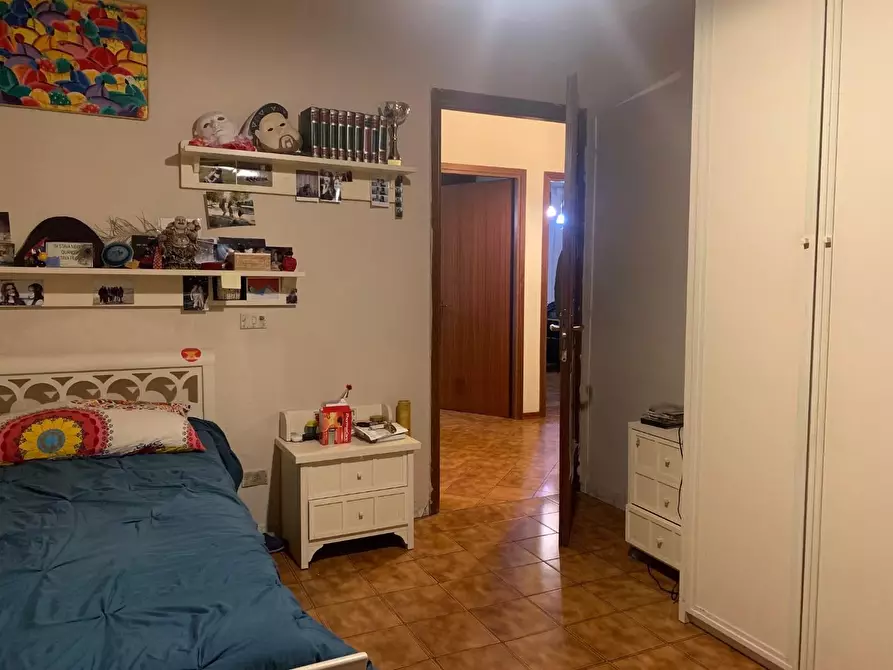 Immagine 12 di Appartamento in vendita  a Carrara