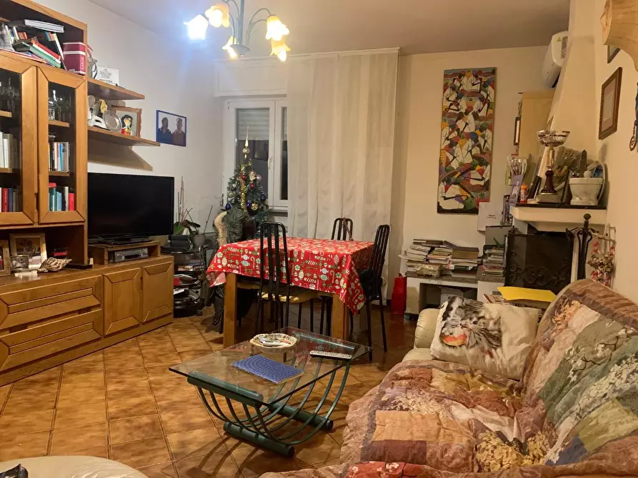 Immagine 7 di Appartamento in vendita  a Carrara