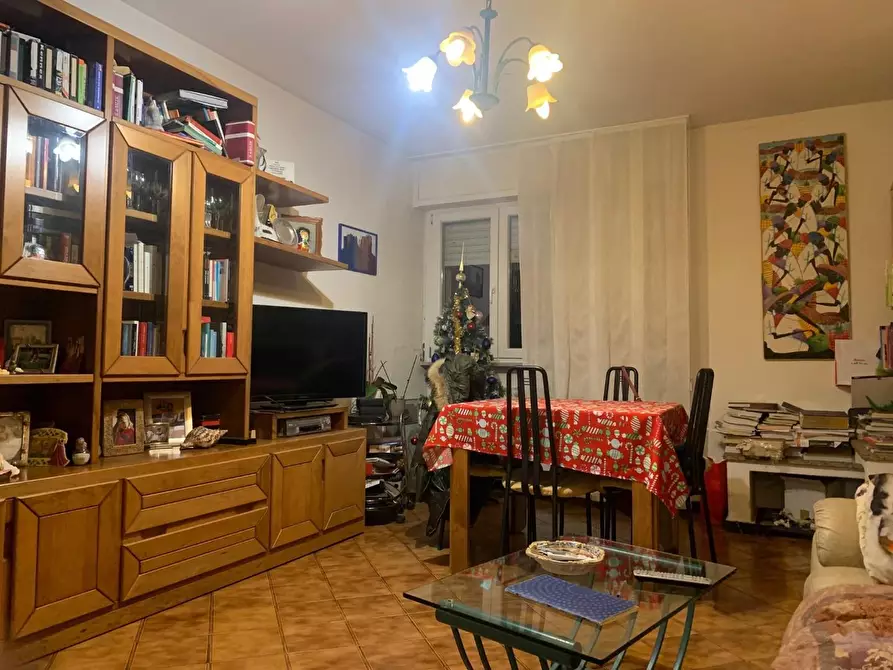 Immagine 5 di Appartamento in vendita  a Carrara