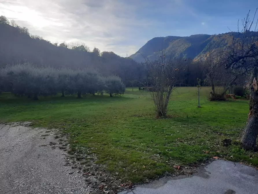 Immagine 11 di Attività artigianale in vendita  a Borgo A Mozzano