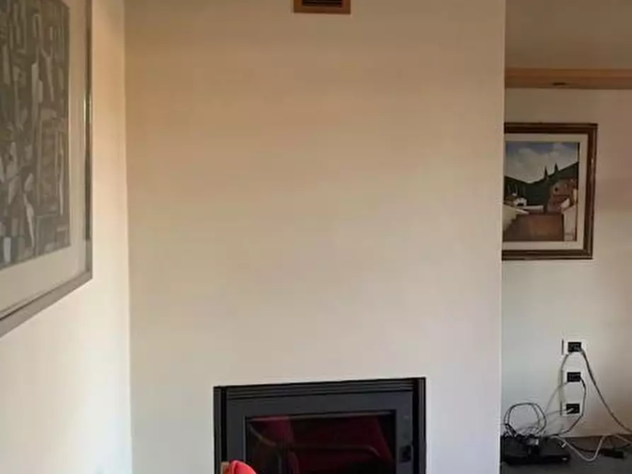 Immagine 22 di Villetta a schiera in vendita  a Massa E Cozzile