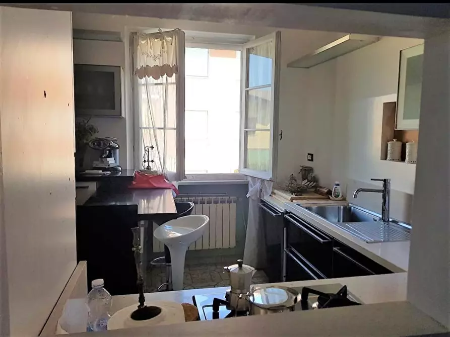 Immagine 4 di Casa semindipendente in vendita  a Castelnuovo Magra