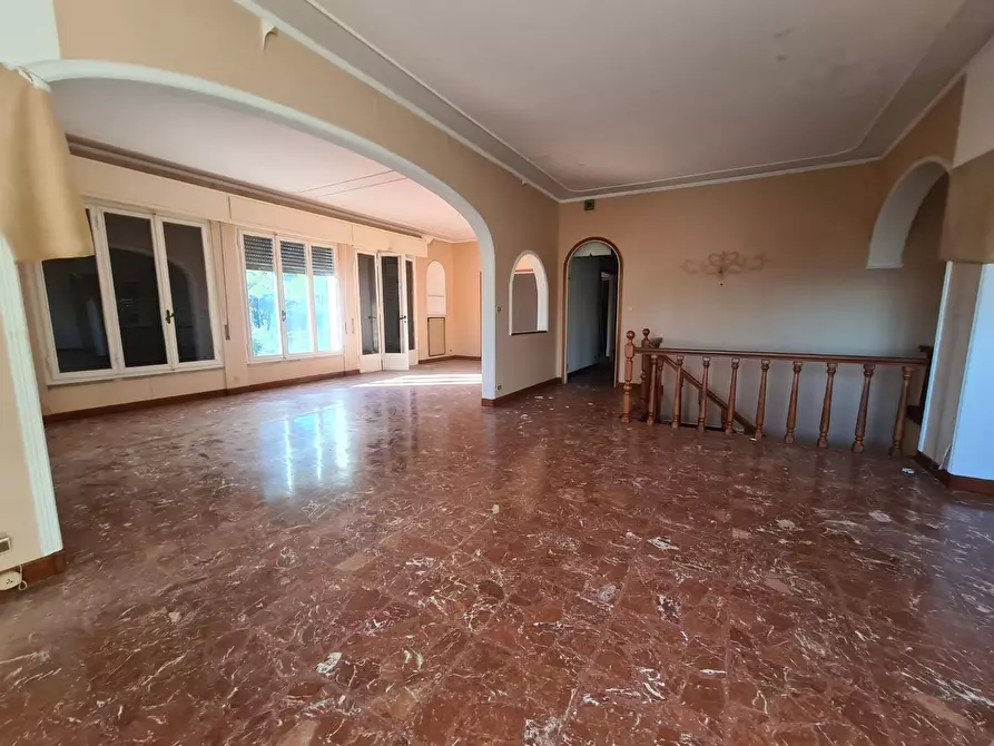 Immagine 17 di Villa in vendita  a Rosignano Marittimo