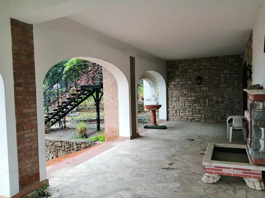 Immagine 10 di Villa in vendita  a Rosignano Marittimo
