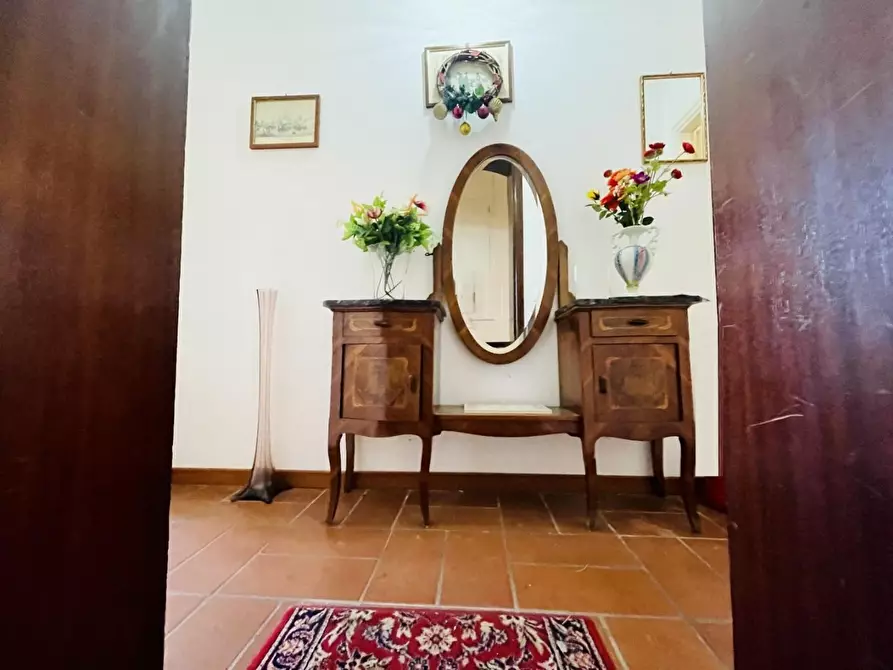 Immagine 13 di Villa in vendita  a Viareggio