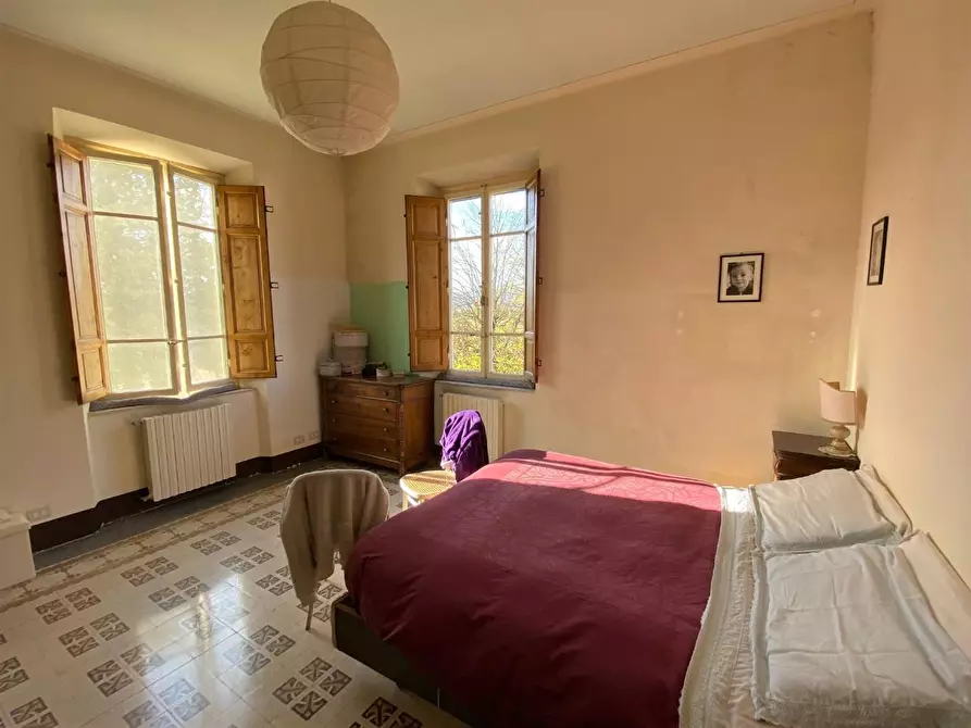 Immagine 10 di Appartamento in vendita  a Lucca