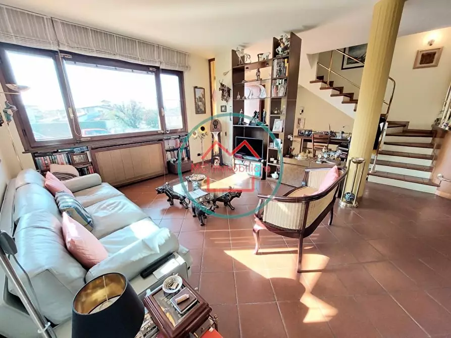 Immagine 10 di Villetta a schiera in vendita  a Montecatini Terme