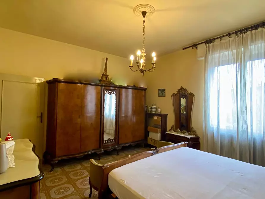 Immagine 10 di Appartamento in vendita  a Pisa