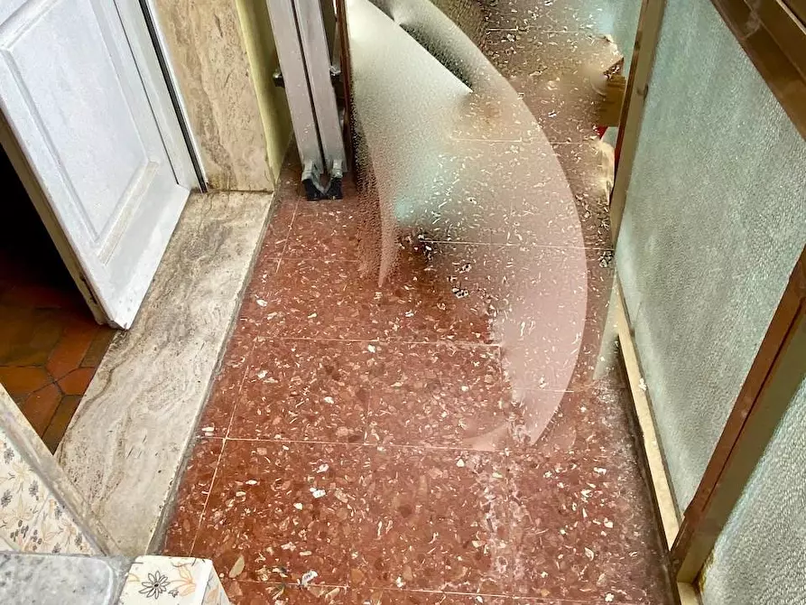 Immagine 6 di Appartamento in vendita  a Pisa