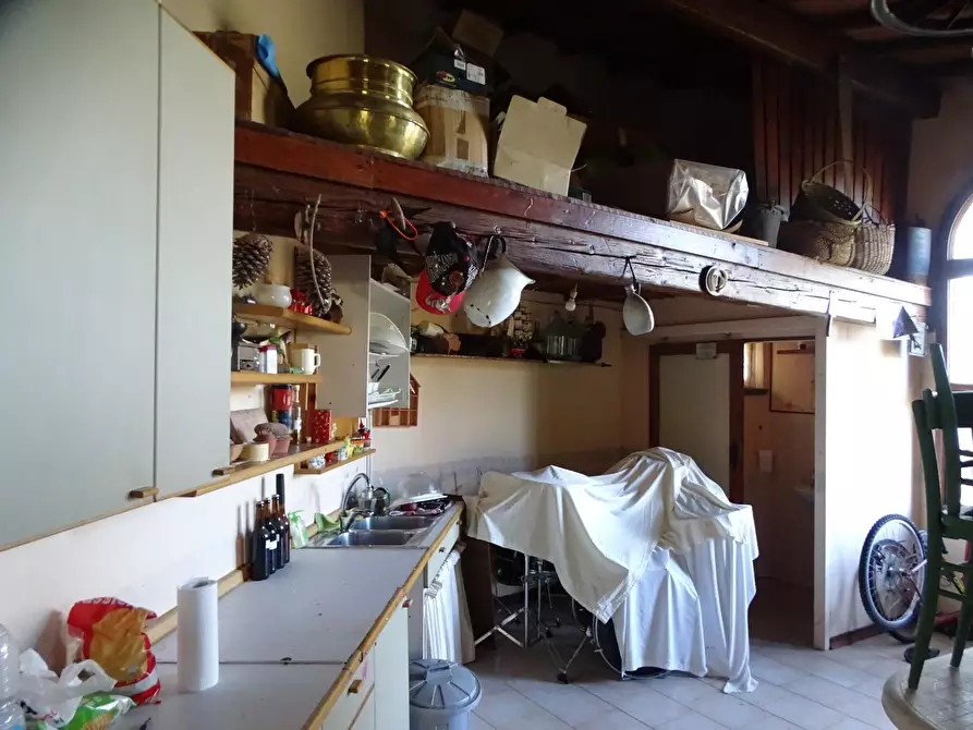 Immagine 60 di Villa in vendita  a San Miniato