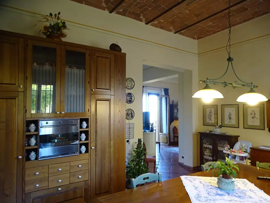 Immagine 9 di Villa in vendita  a San Miniato