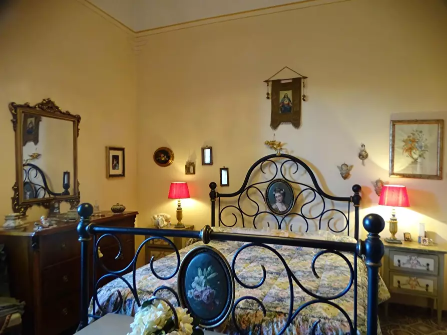 Immagine 14 di Villa in vendita  a San Miniato