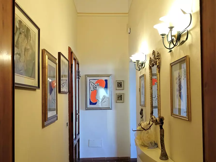 Immagine 21 di Villa in vendita  a San Miniato