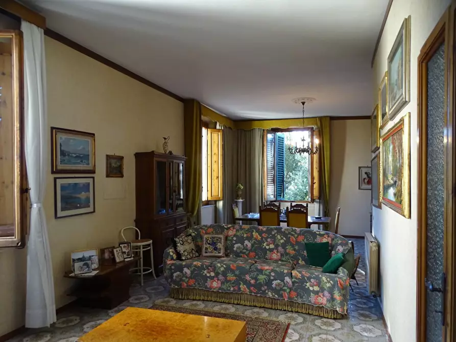 Immagine 23 di Villa in vendita  a San Miniato