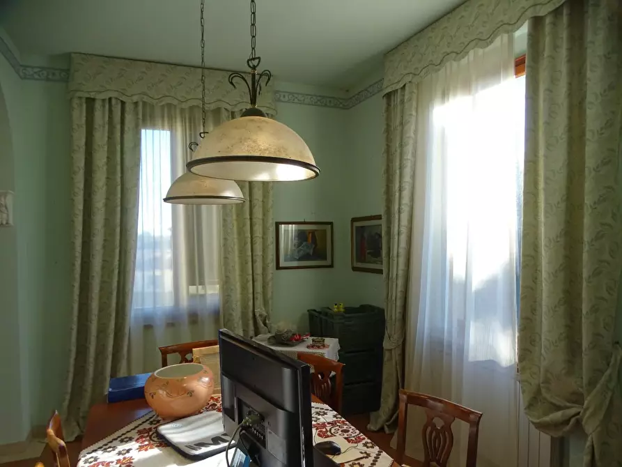 Immagine 39 di Villa in vendita  a San Miniato