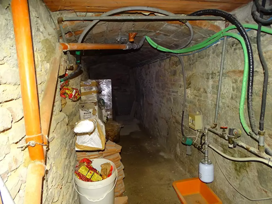 Immagine 54 di Villa in vendita  a San Miniato