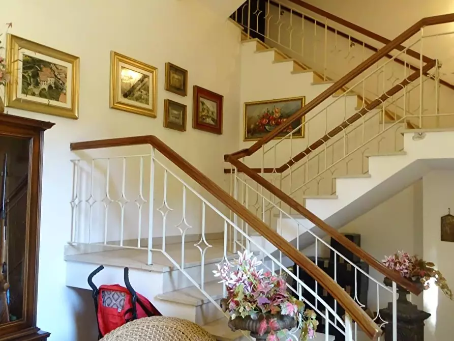 Immagine 22 di Villa in vendita  a San Miniato