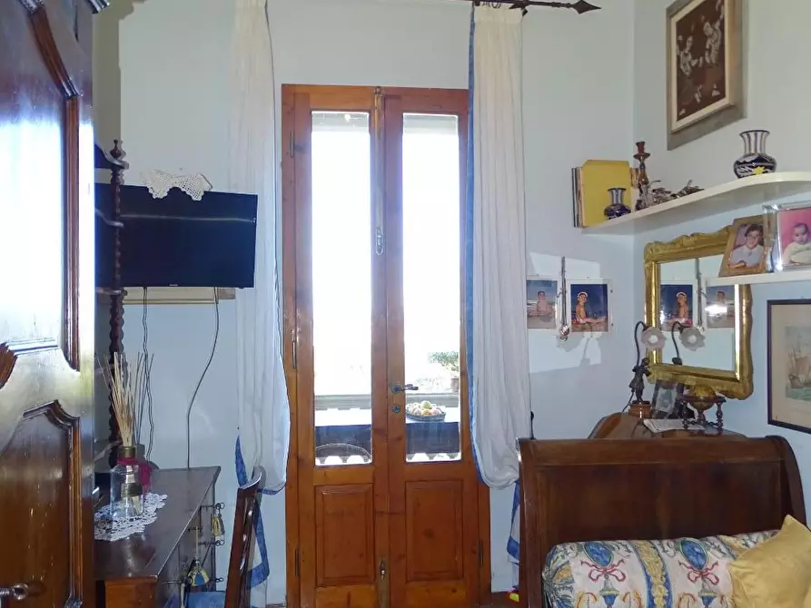 Immagine 13 di Villa in vendita  a San Miniato