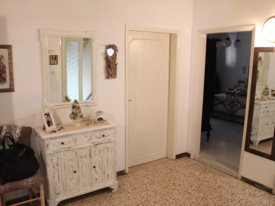 Immagine 11 di Casa indipendente in vendita  a Castelfiorentino