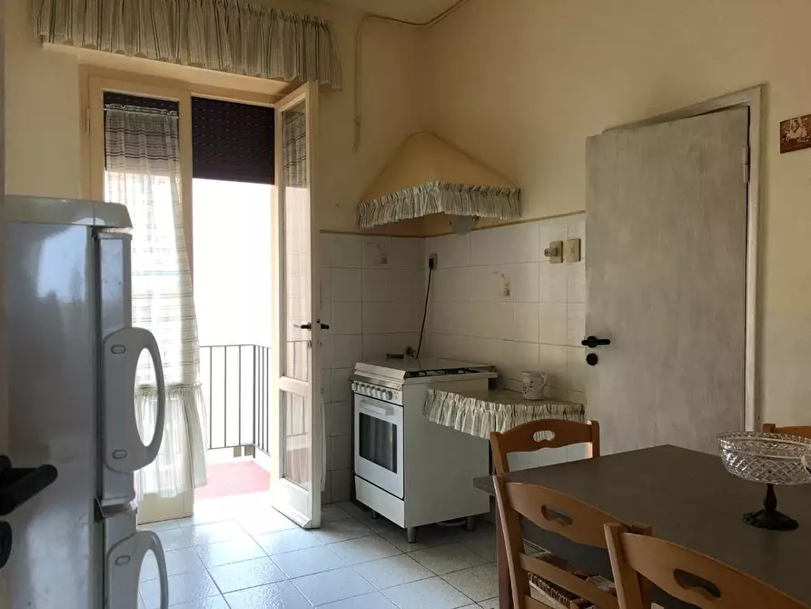 Immagine 8 di Appartamento in vendita  a Livorno