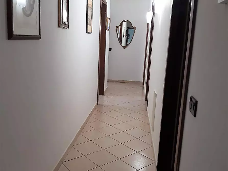 Immagine 5 di Casa quadrifamiliare in vendita  a Carrara
