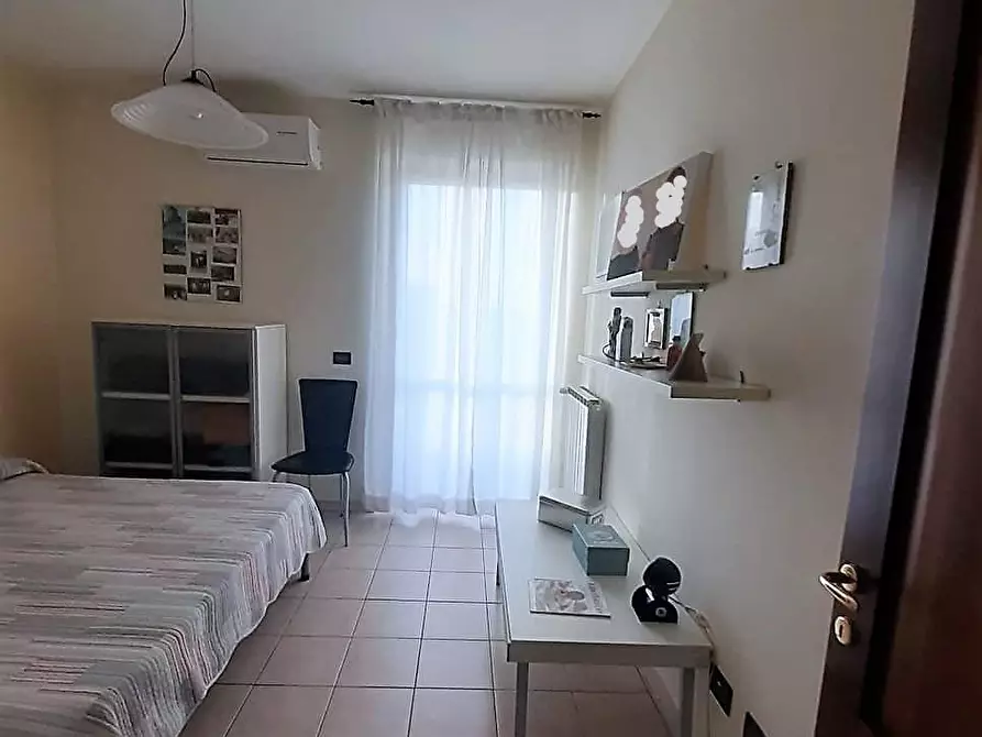Immagine 9 di Casa quadrifamiliare in vendita  a Carrara