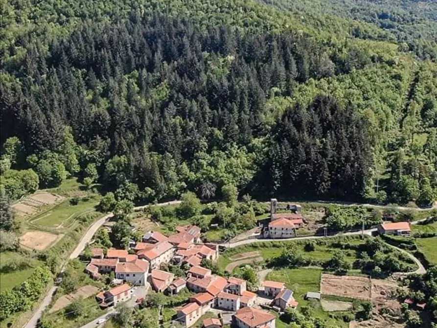 Immagine 1 di Rustico / casale in vendita  a Fivizzano