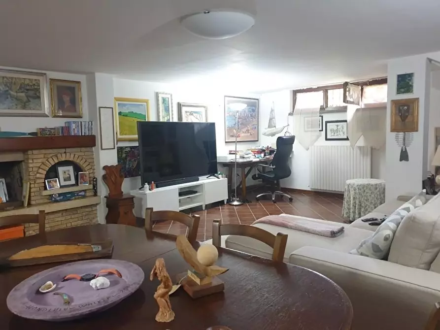 Immagine 13 di Villa in vendita  a Cecina