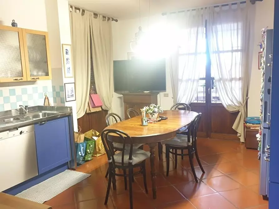 Immagine 5 di Villa in vendita  a Cecina