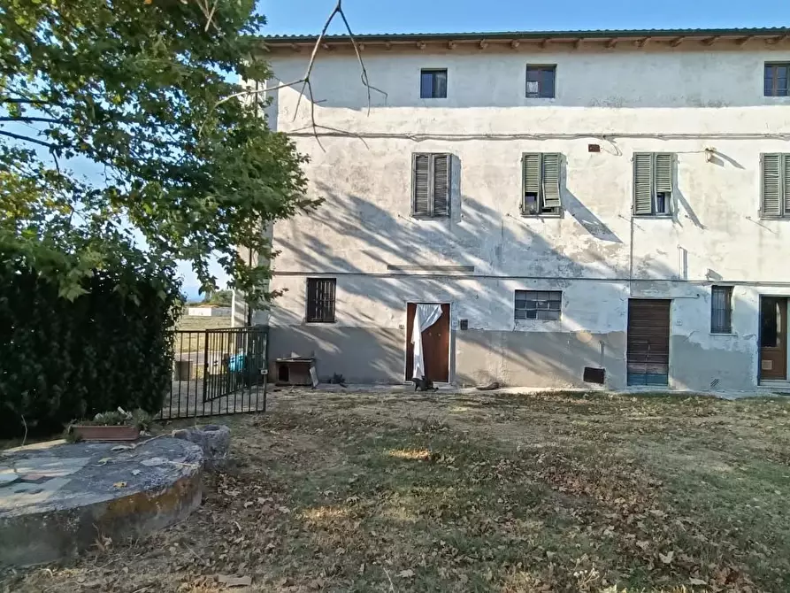 Immagine 1 di Porzione di casa in vendita  a San Giuliano Terme