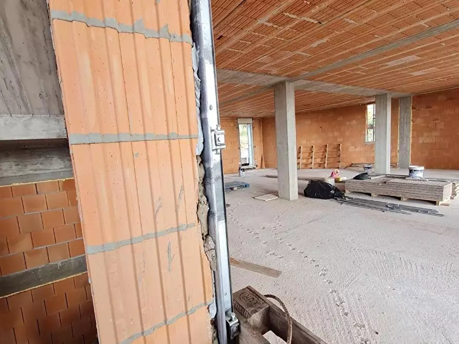 Immagine 7 di Casa bifamiliare in vendita  a Piombino