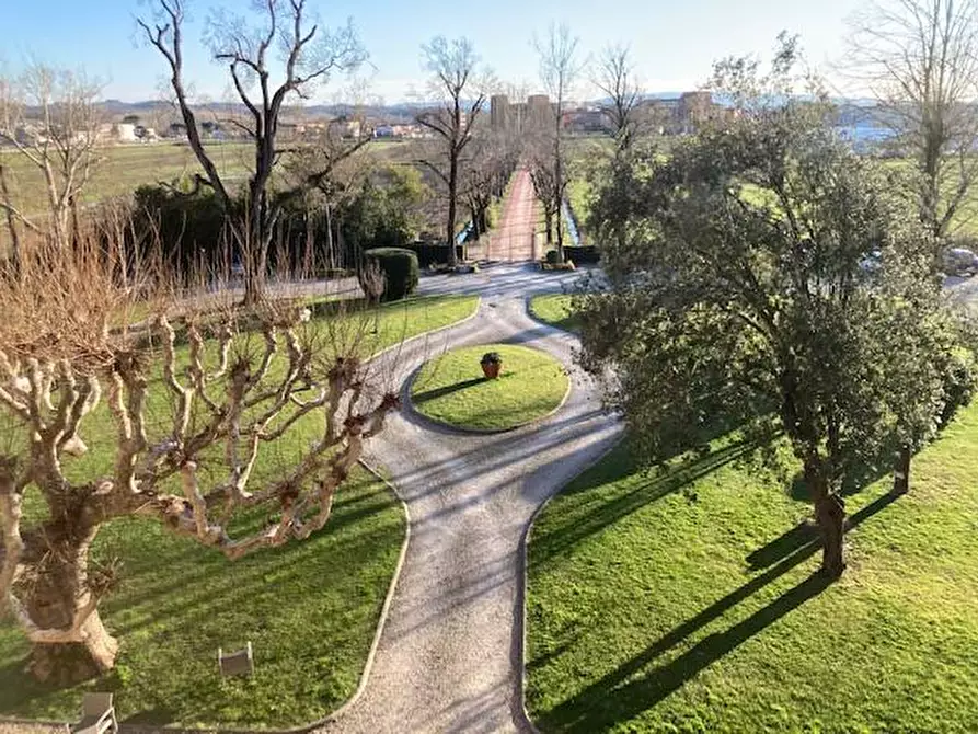 Immagine 21 di Appartamento in vendita  a Pontedera