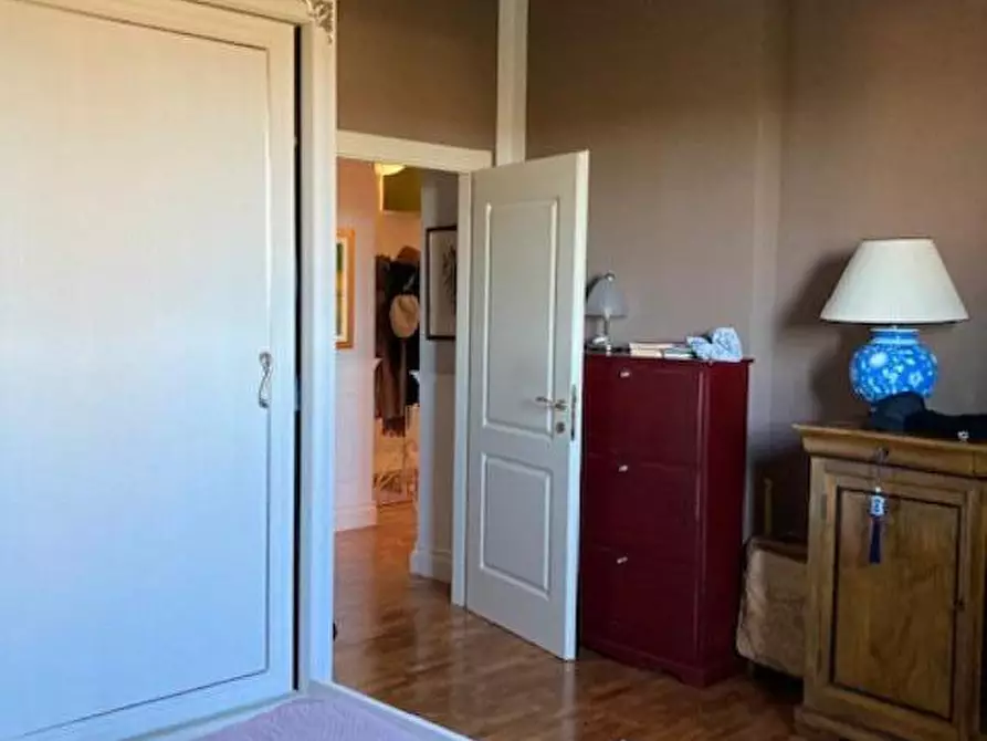 Immagine 16 di Appartamento in vendita  a Pontedera