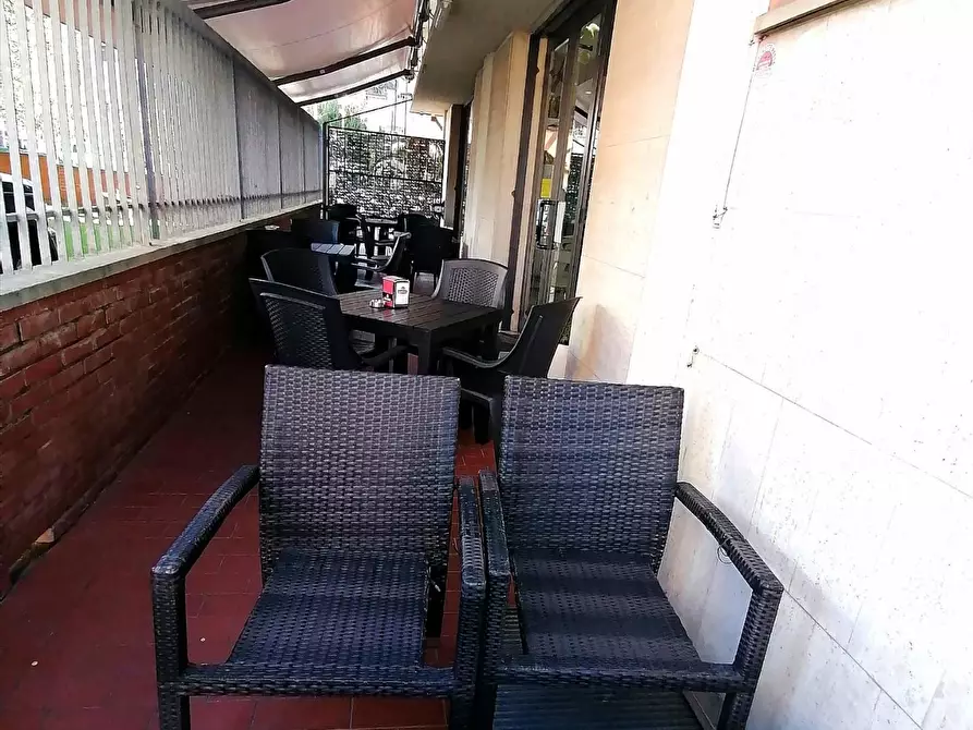 Immagine 7 di Bar / Ristorante in affitto  a Massa