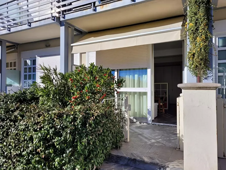 Immagine 2 di Appartamento in affitto  a Pisa