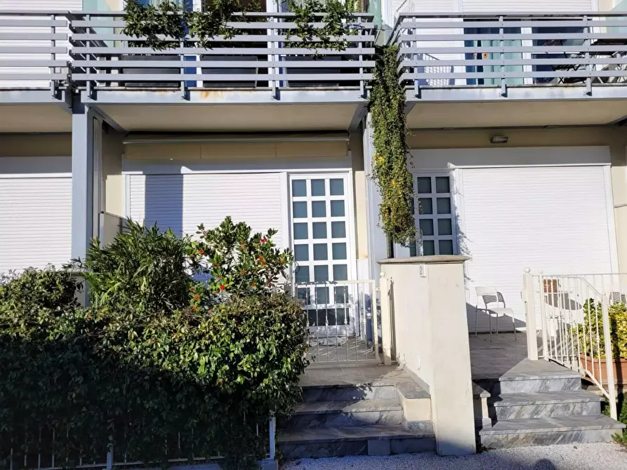 Immagine 10 di Appartamento in affitto  a Pisa