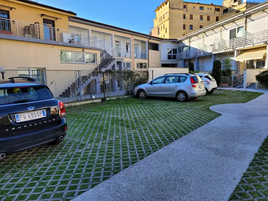 Immagine 5 di Appartamento in affitto  a Pisa