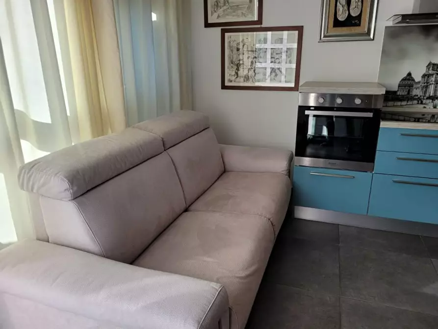 Immagine 17 di Appartamento in affitto  a Pisa