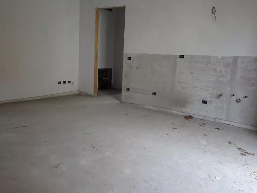 Immagine 2 di Appartamento in vendita  a Montopoli In Val D'arno