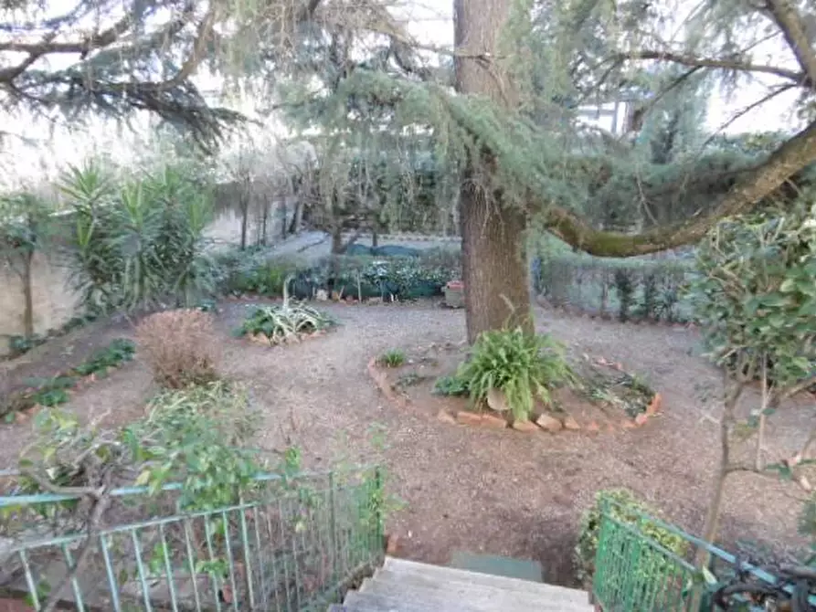 Immagine 7 di Villa in vendita  a Empoli