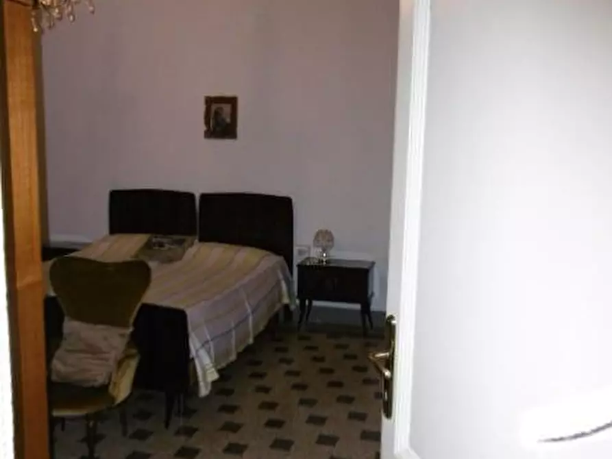 Immagine 5 di Villa in vendita  a Empoli