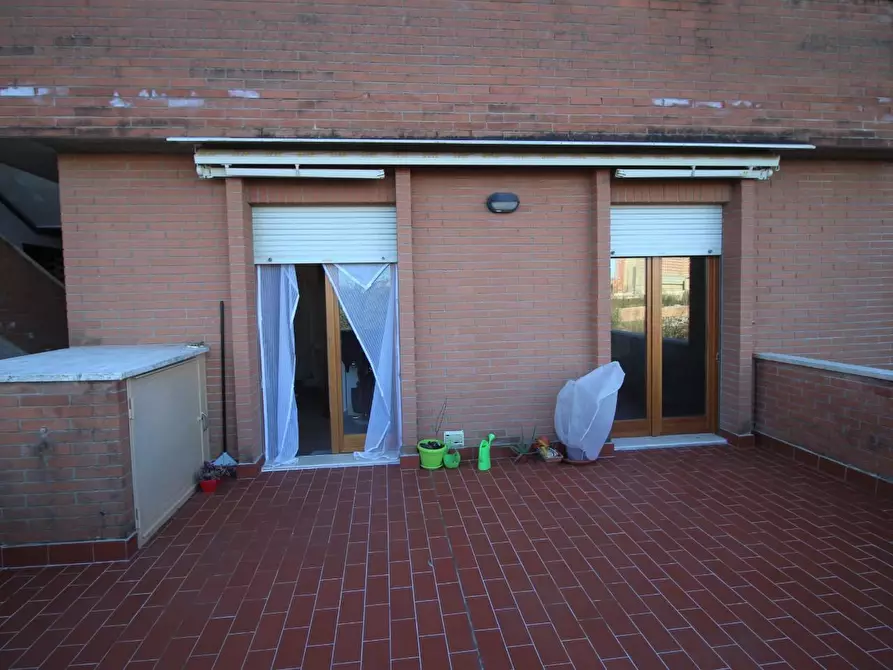 Immagine 8 di Appartamento in affitto  a Siena