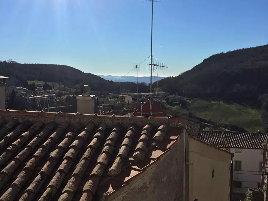 Immagine 33 di Appartamento in vendita  a Semproniano