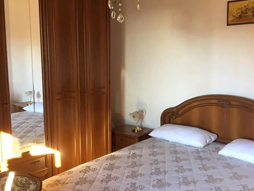 Immagine 27 di Appartamento in vendita  a Semproniano