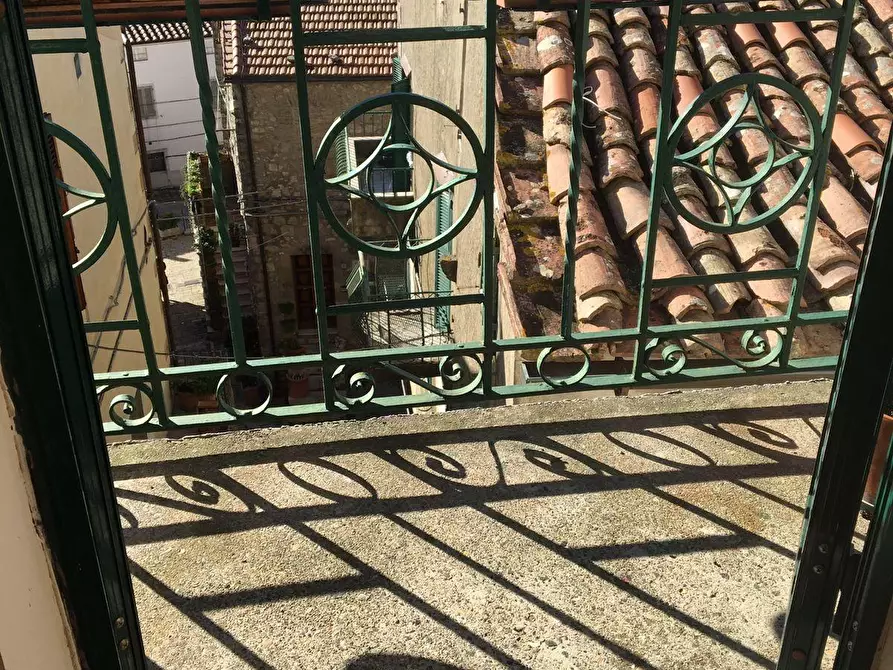 Immagine 17 di Appartamento in vendita  a Semproniano