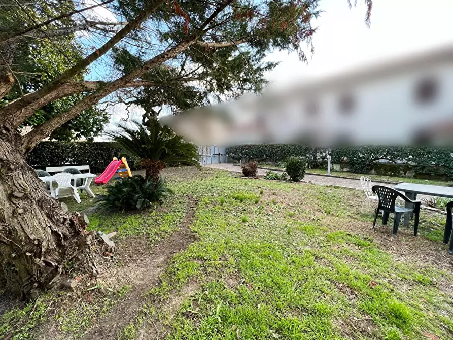 Immagine 13 di Casa semindipendente in vendita  a San Giuliano Terme