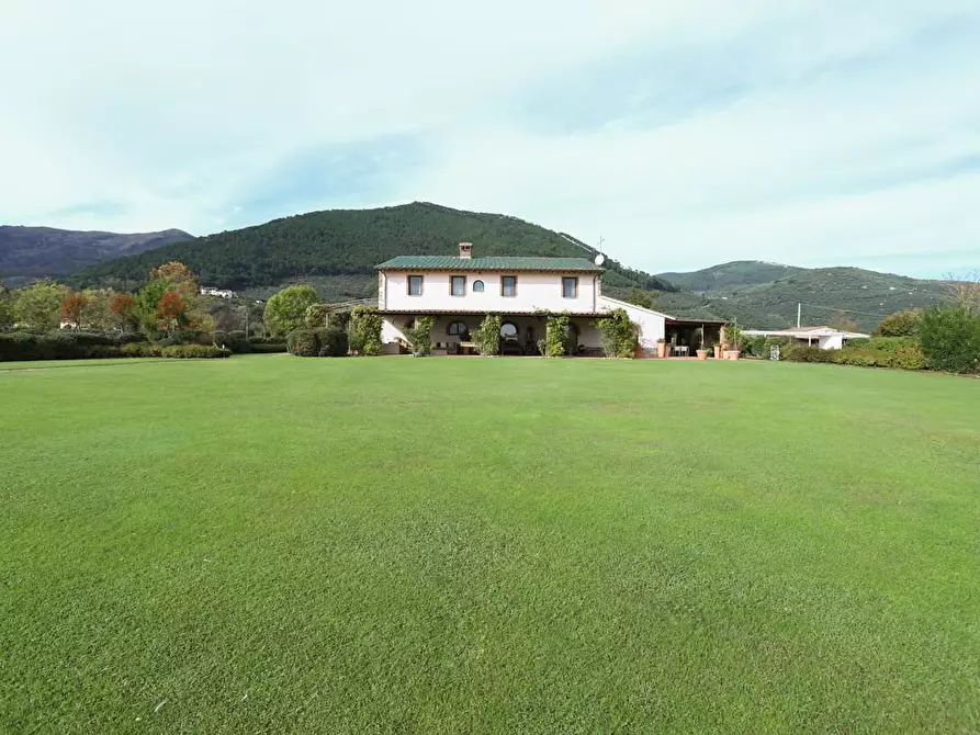 Immagine 40 di Rustico / casale in vendita  a Pisa